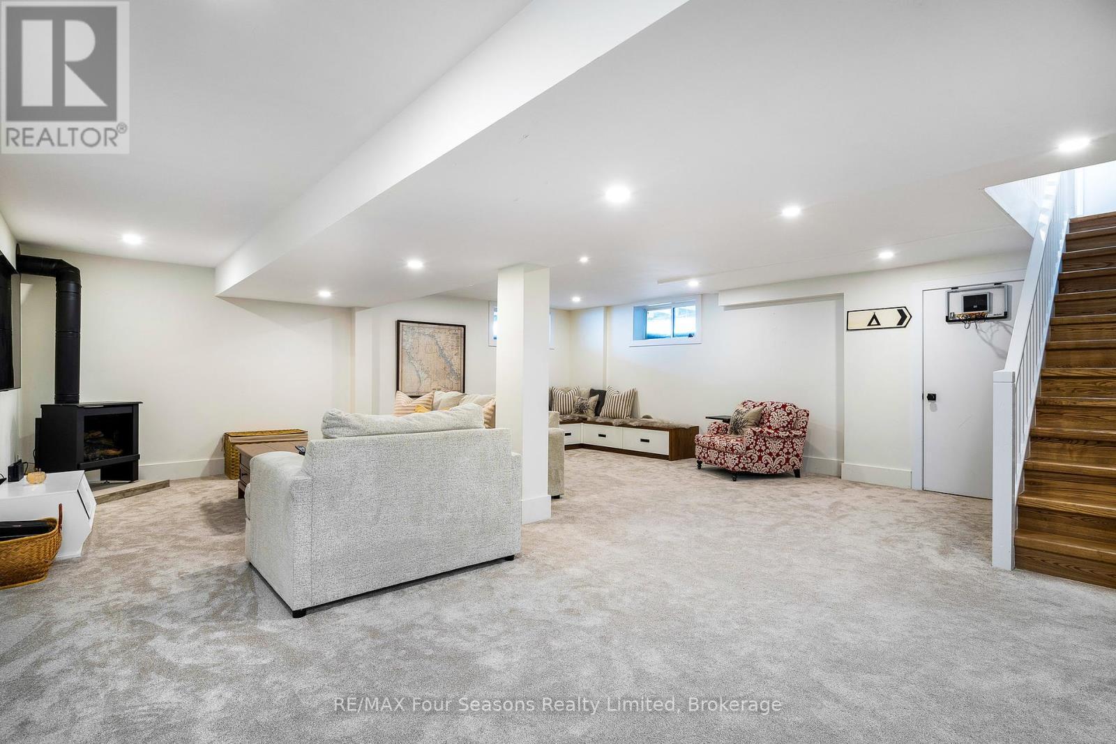 141 Aspen Way, Blue Mountains, ON - Indoor Photo Showing Basement