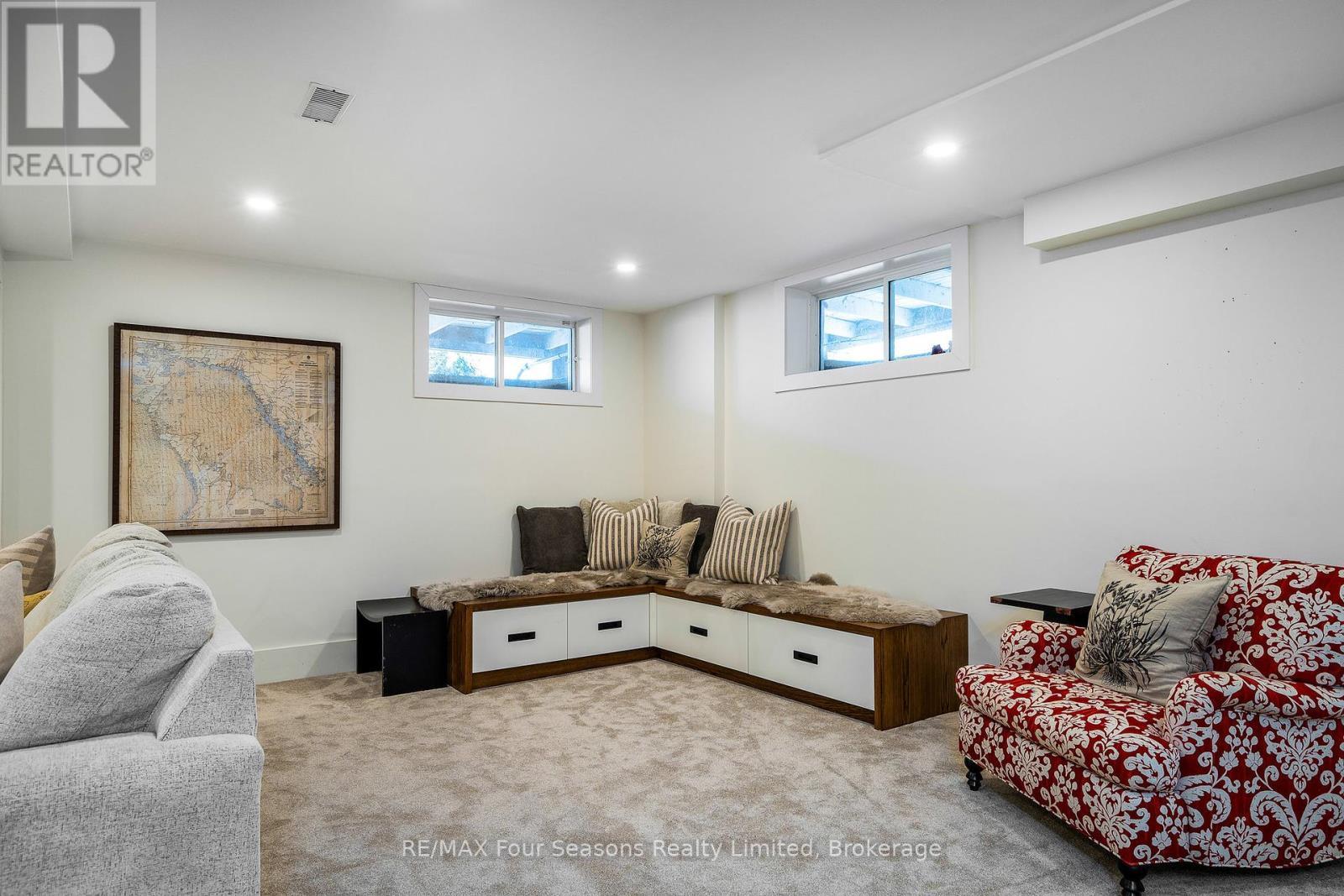 141 Aspen Way, Blue Mountains, ON - Indoor Photo Showing Basement
