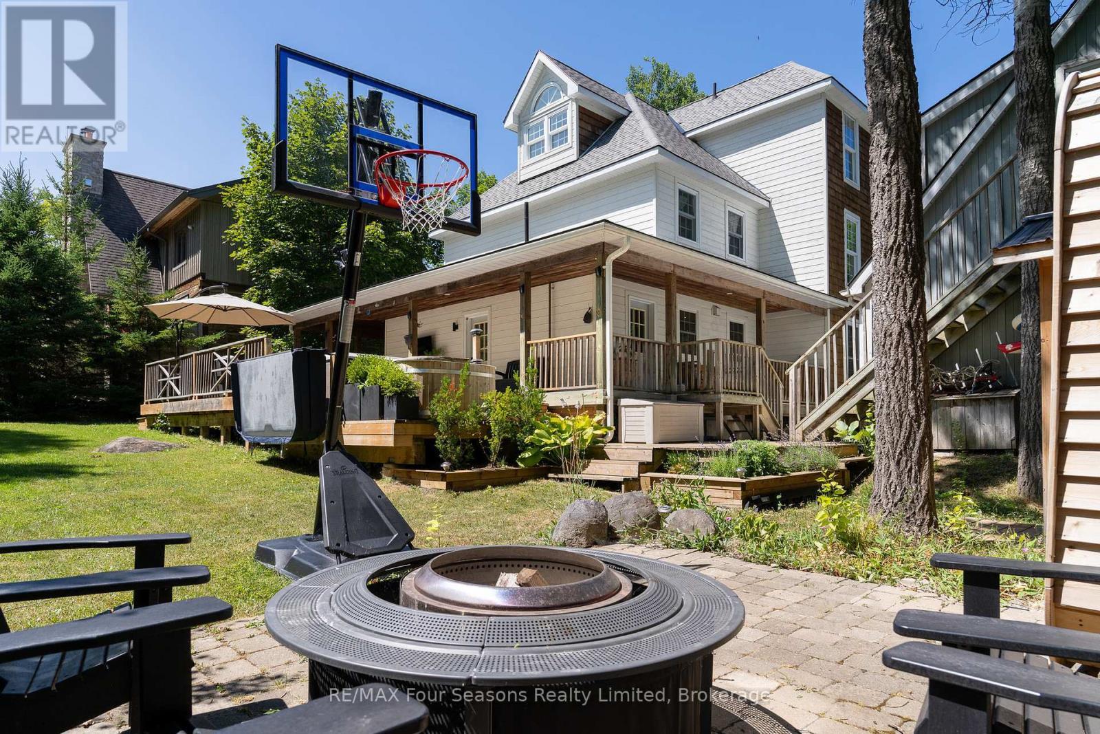 141 Aspen Way, Blue Mountains, ON - Outdoor With Deck Patio Veranda