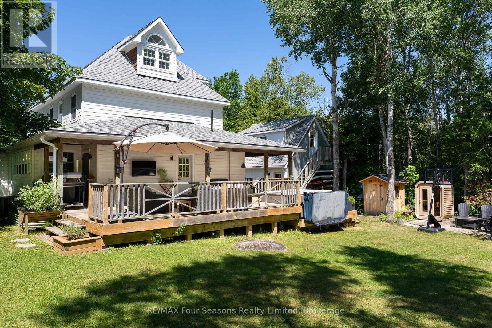141 Aspen Way, Blue Mountains, ON - Outdoor With Deck Patio Veranda