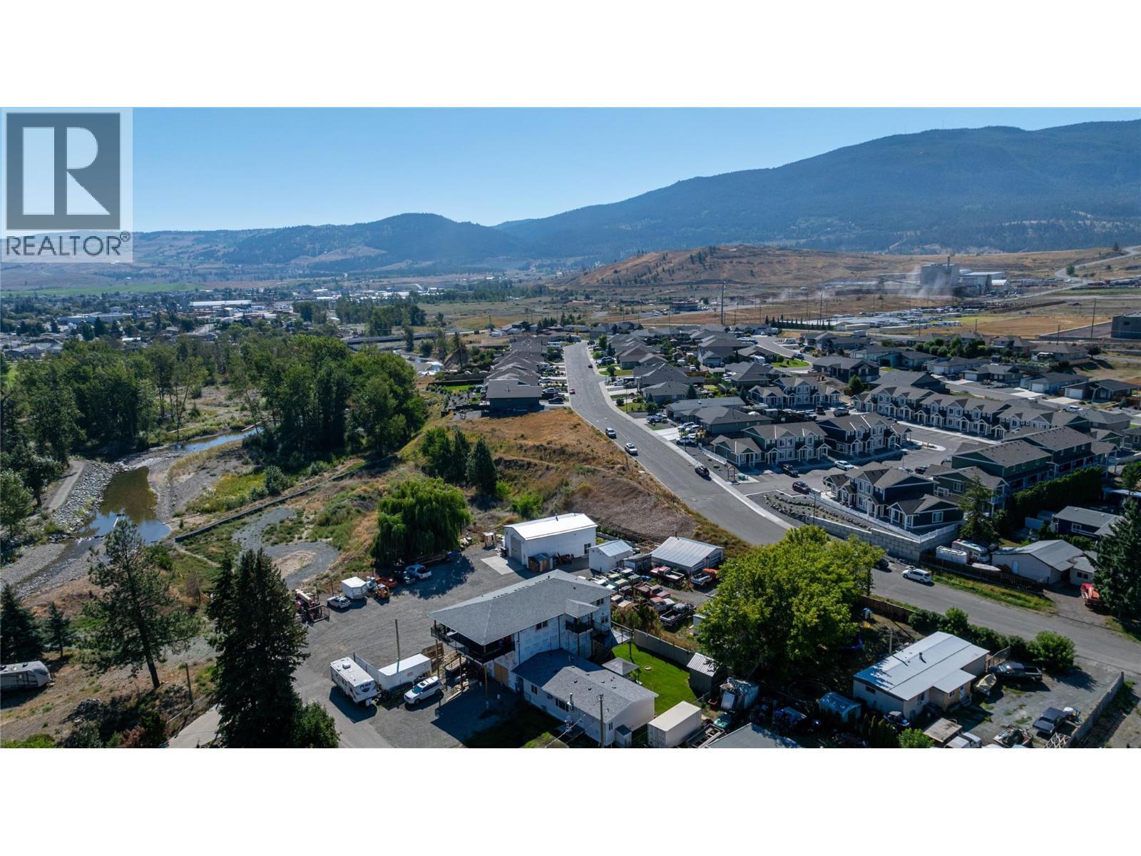 1542 Walnut Avenue, Merritt, BC