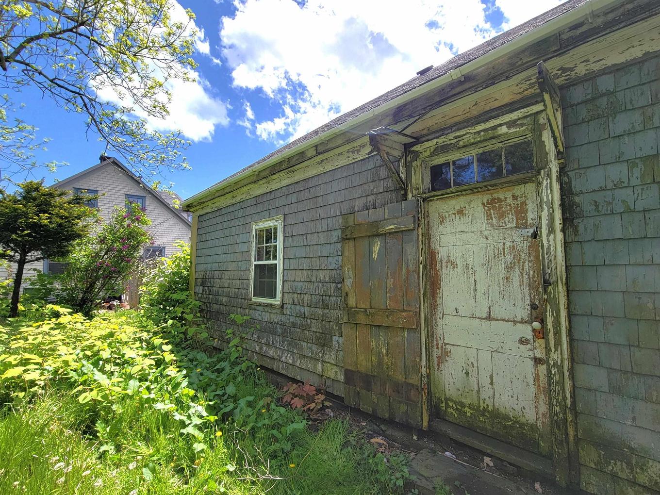 155 Pelham Street, Lunenburg, NS