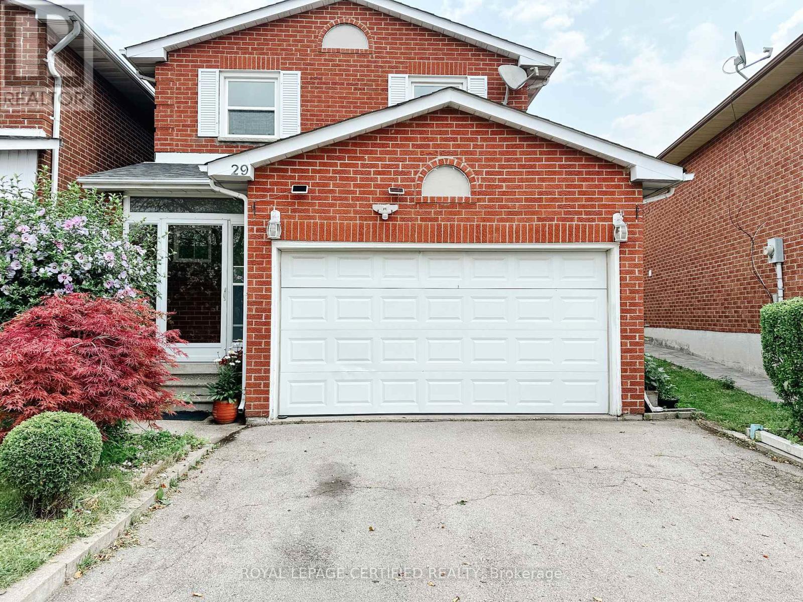 29 Cog Hill Drive, Vaughan, ON - Outdoor With Exterior