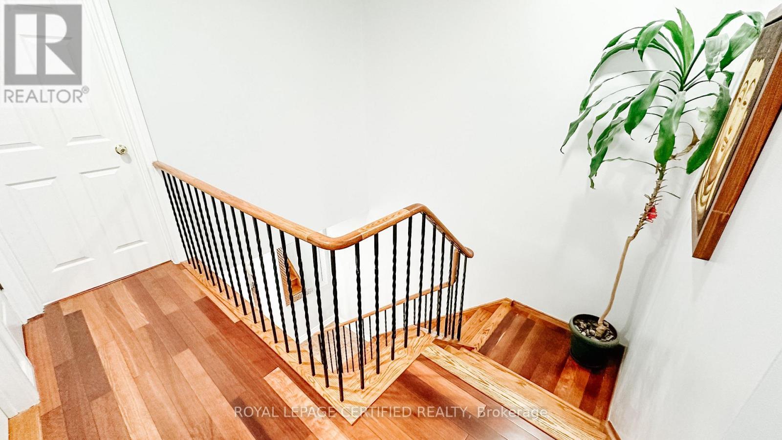 29 Cog Hill Drive, Vaughan, ON - Indoor Photo Showing Other Room