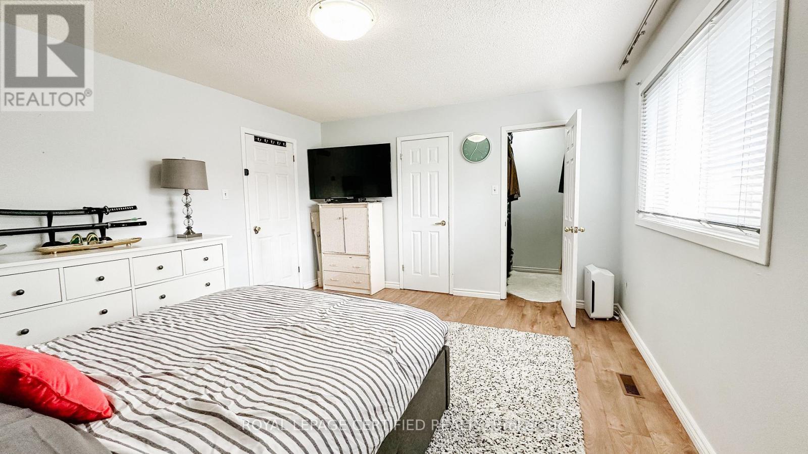 29 Cog Hill Drive, Vaughan, ON - Indoor Photo Showing Bedroom