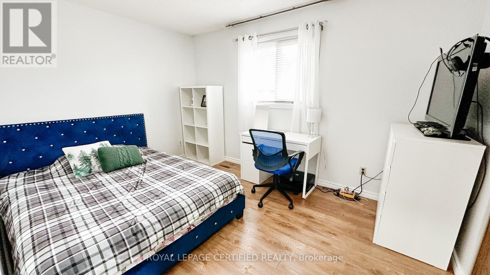 29 Cog Hill Drive, Vaughan, ON - Indoor Photo Showing Bedroom