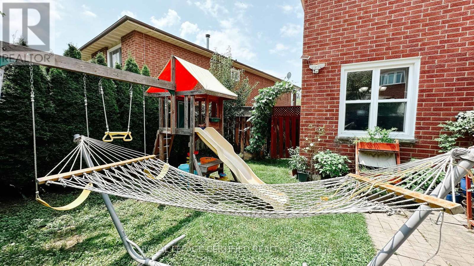 29 Cog Hill Drive, Vaughan, ON - Outdoor With Exterior