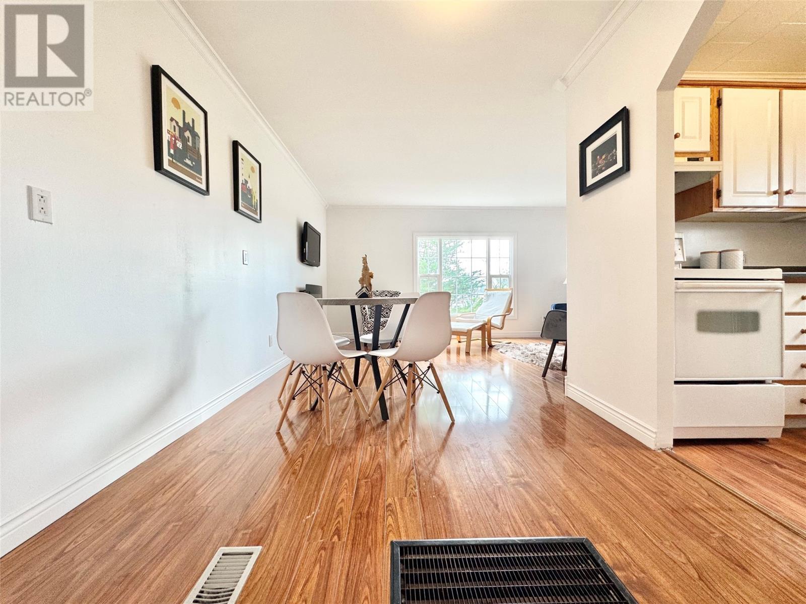 7 Dyke'S Lane, Musgrave Harbour, NL - Indoor