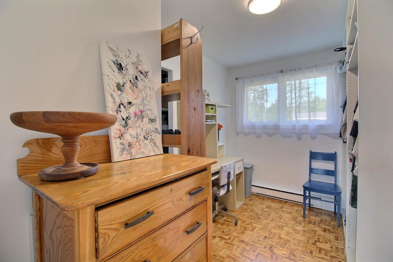 Chambre à coucher - 160 Rue Jean, Drummondville, QC - Indoor