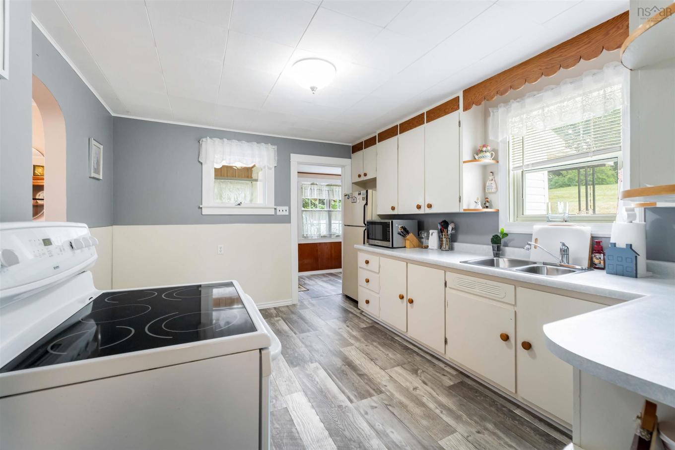 4634 Shore Road W, Parkers Cove, NS