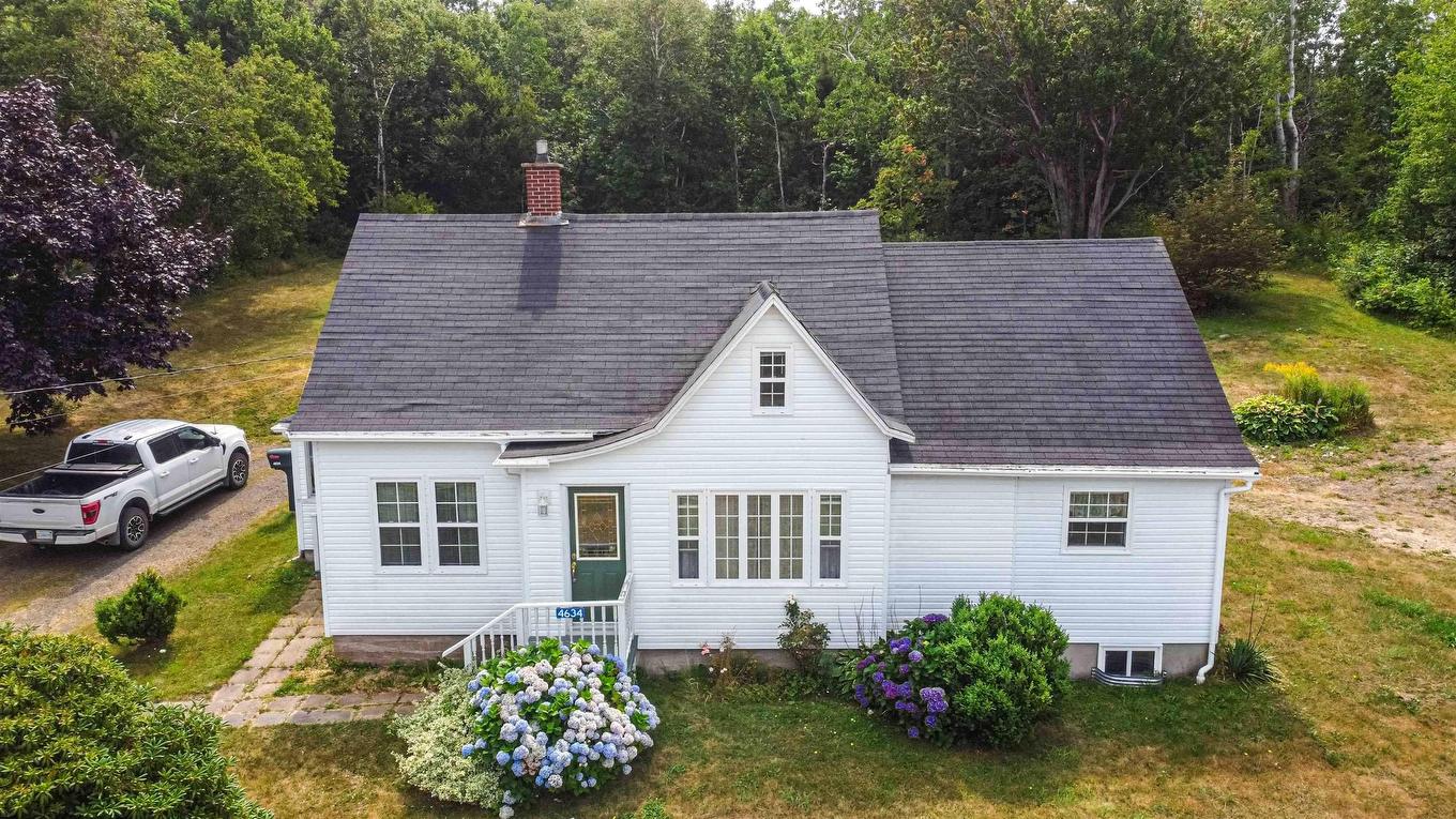 4634 Shore Road W, Parkers Cove, NS