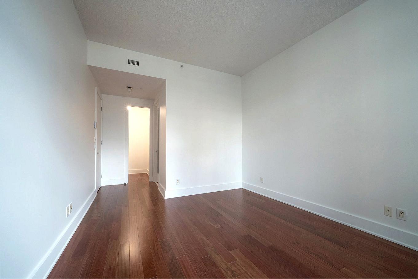 Bedroom - P1-302-3419 Av. Henri-Julien, Montréal (Le Plateau-Mont-Royal), QC - Indoor Photo Showing Other Room
