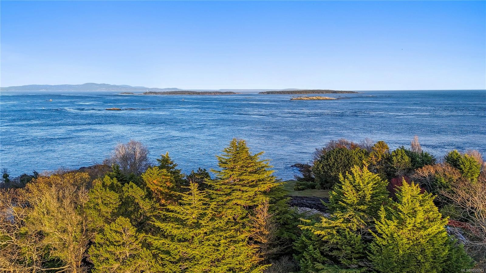 1069/1101 Beach Dr, Oak Bay, BC