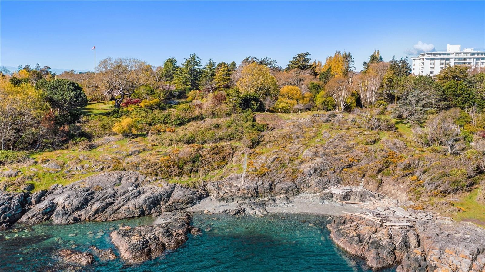 1069/1101 Beach Dr, Oak Bay, BC