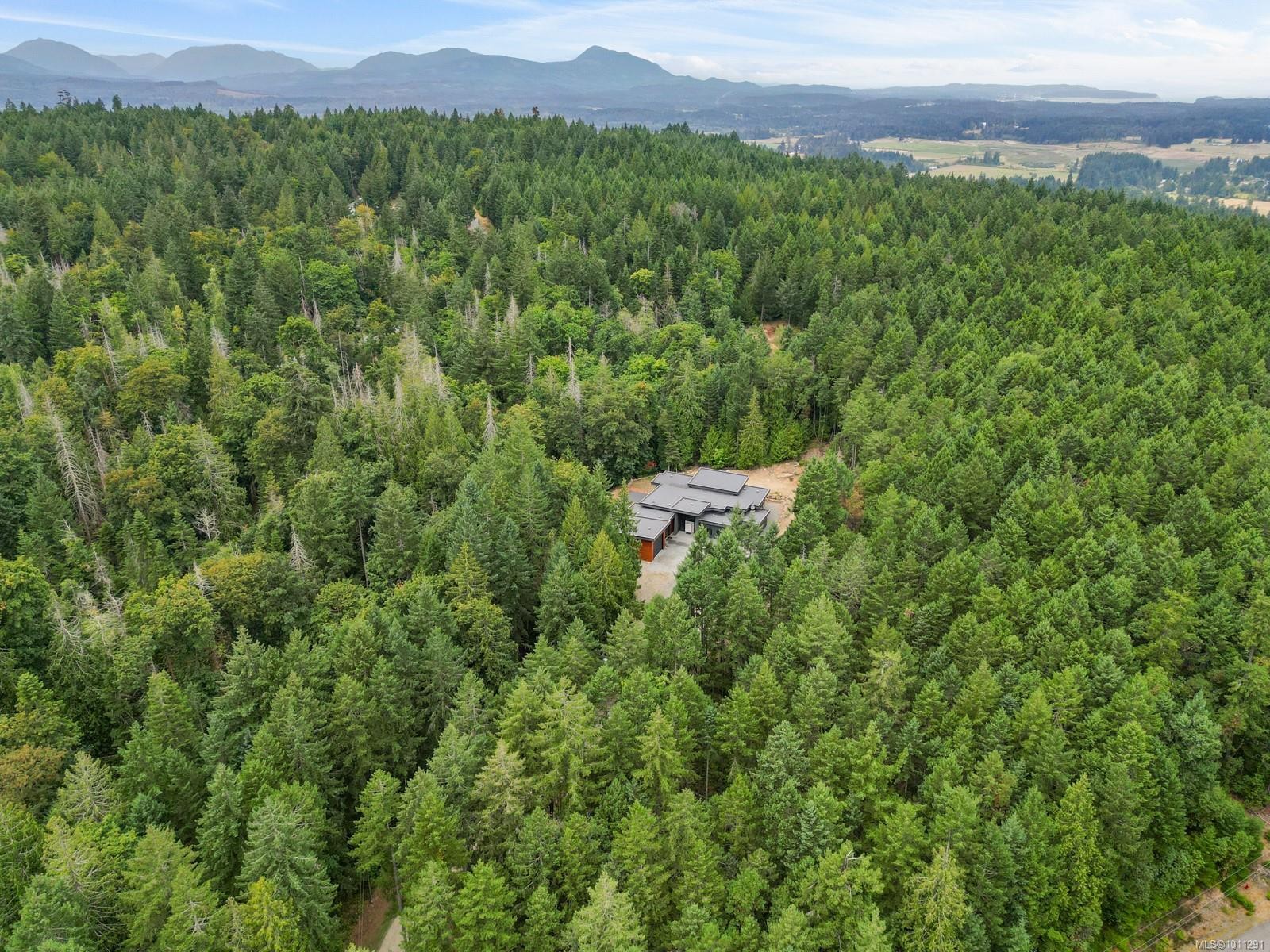 4811 Henry Roethel Rd, Ladysmith, BC