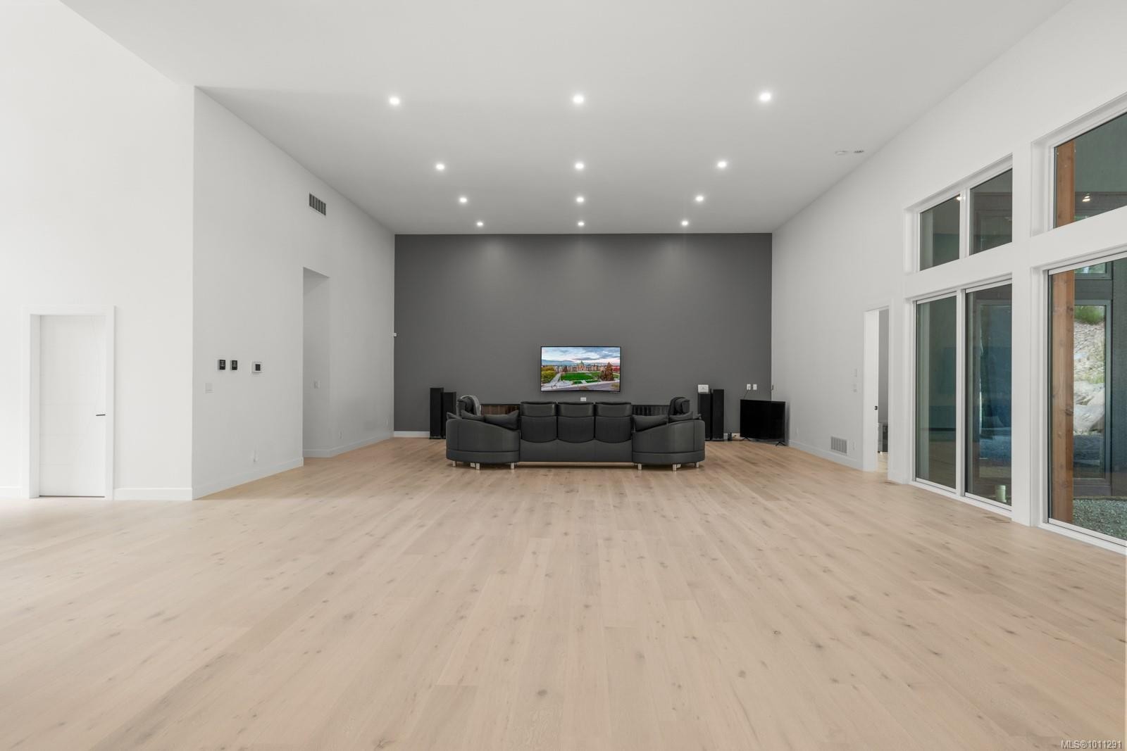 4811 Henry Roethel Rd, Ladysmith, BC