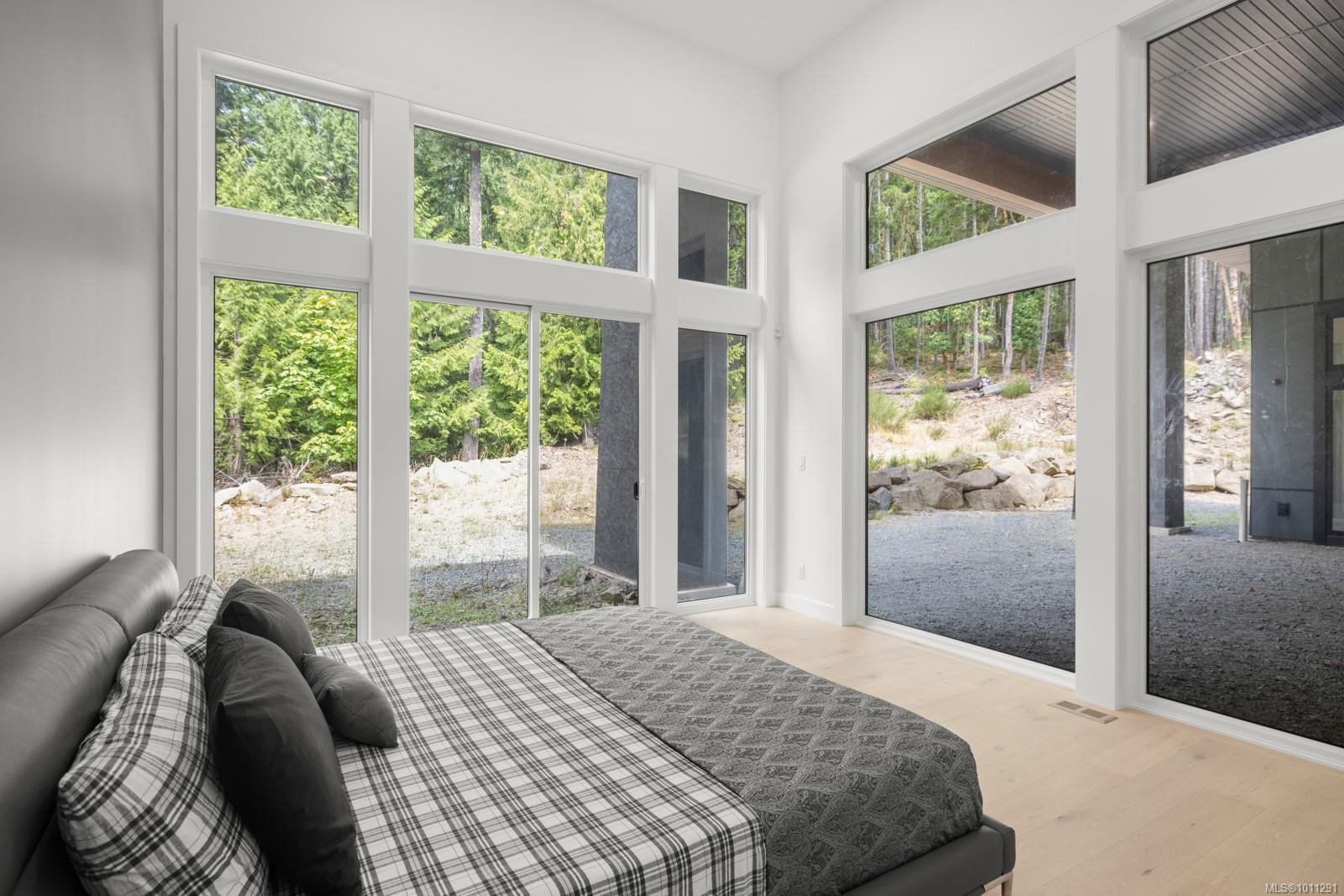 4811 Henry Roethel Rd, Ladysmith, BC