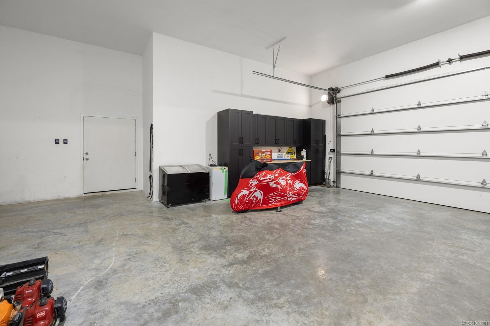 4811 Henry Roethel Rd, Ladysmith, BC