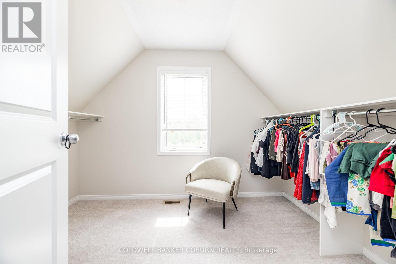 549 Osmond Daley Drive, Ottawa, ON - Indoor With Storage