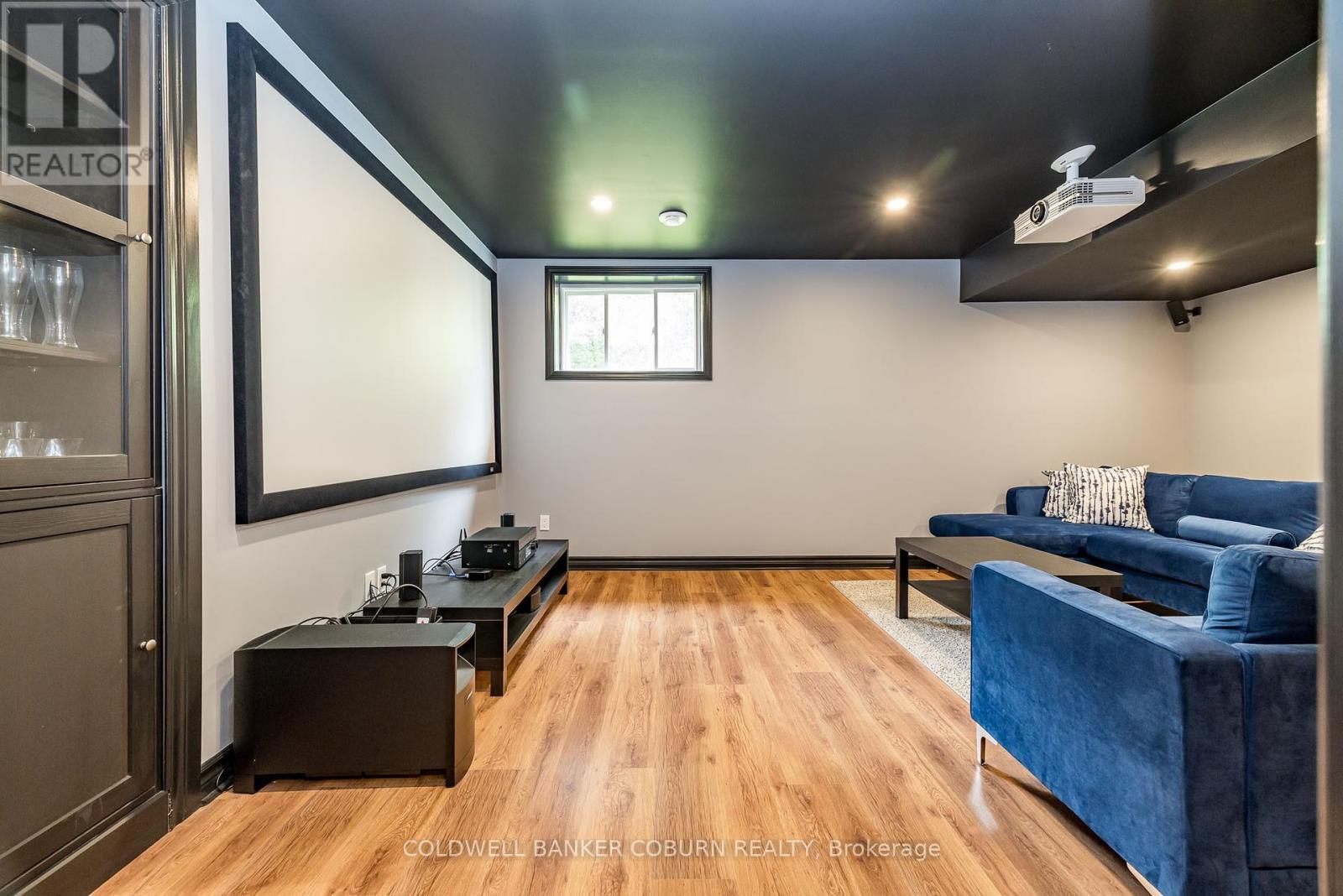 549 Osmond Daley Drive, Ottawa, ON - Indoor Photo Showing Other Room