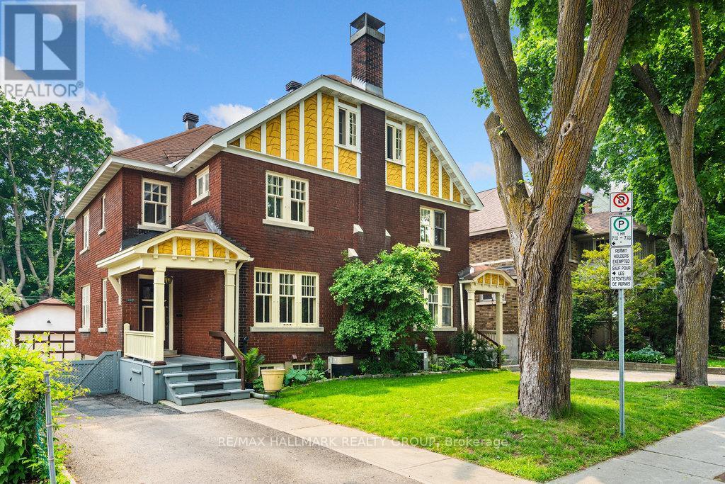 386 First Avenue, Ottawa, ON - Outdoor With Facade