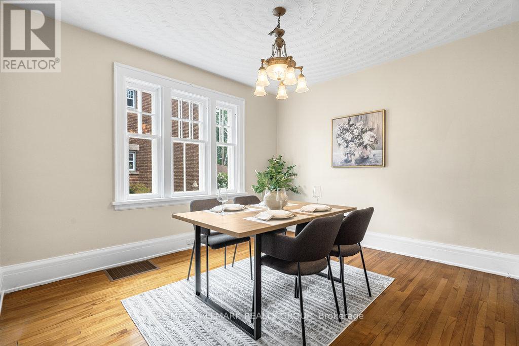 386 First Avenue, Ottawa, ON - Indoor Photo Showing Dining Room