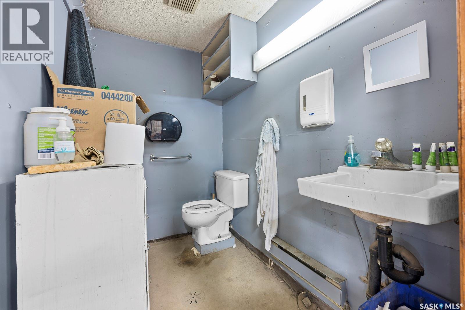 1343-1377 Atkinson Street, Regina, SK