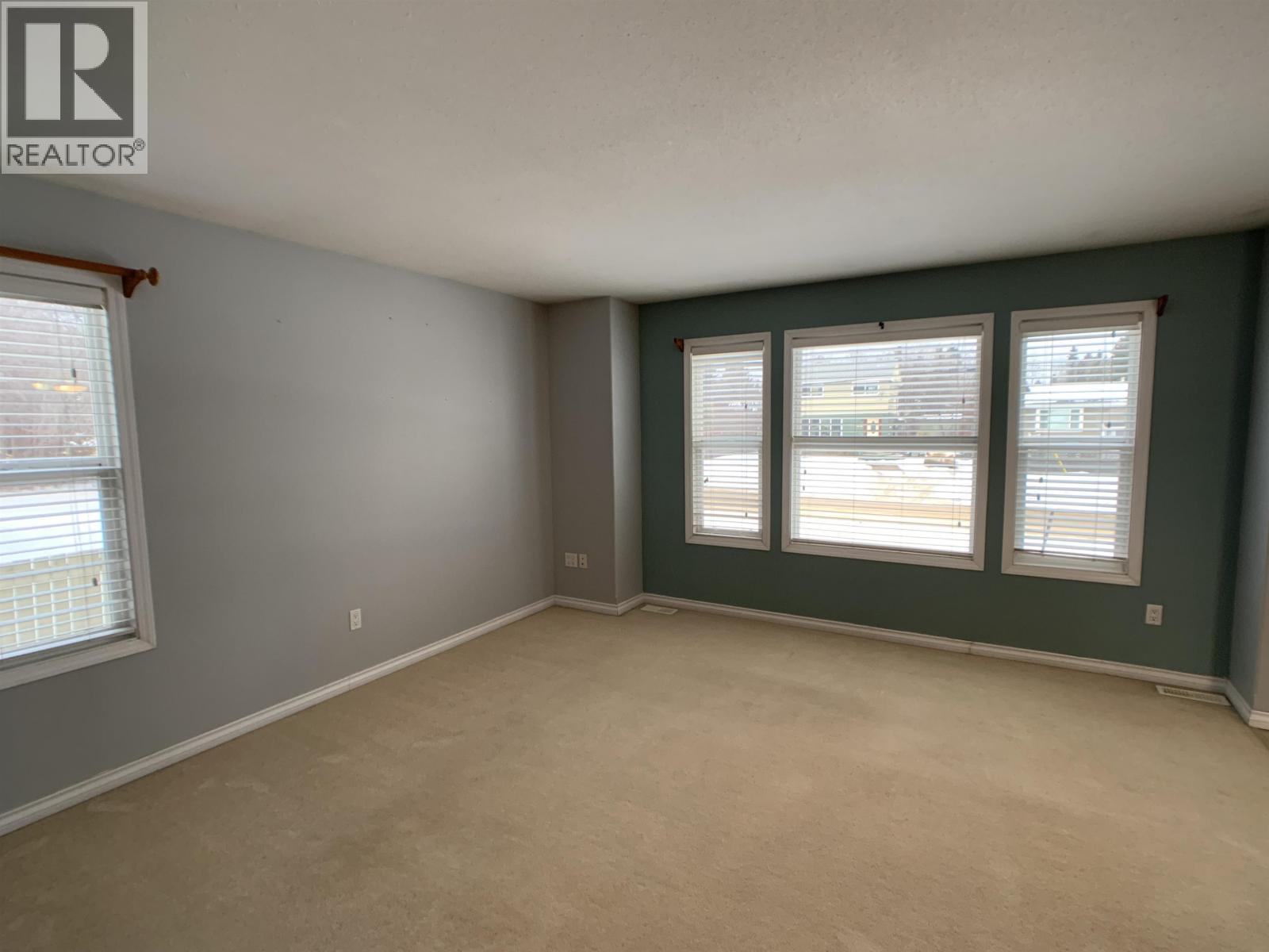 B 4609 Boundary Road, Fort Nelson, BC - Indoor Photo Showing Other Room