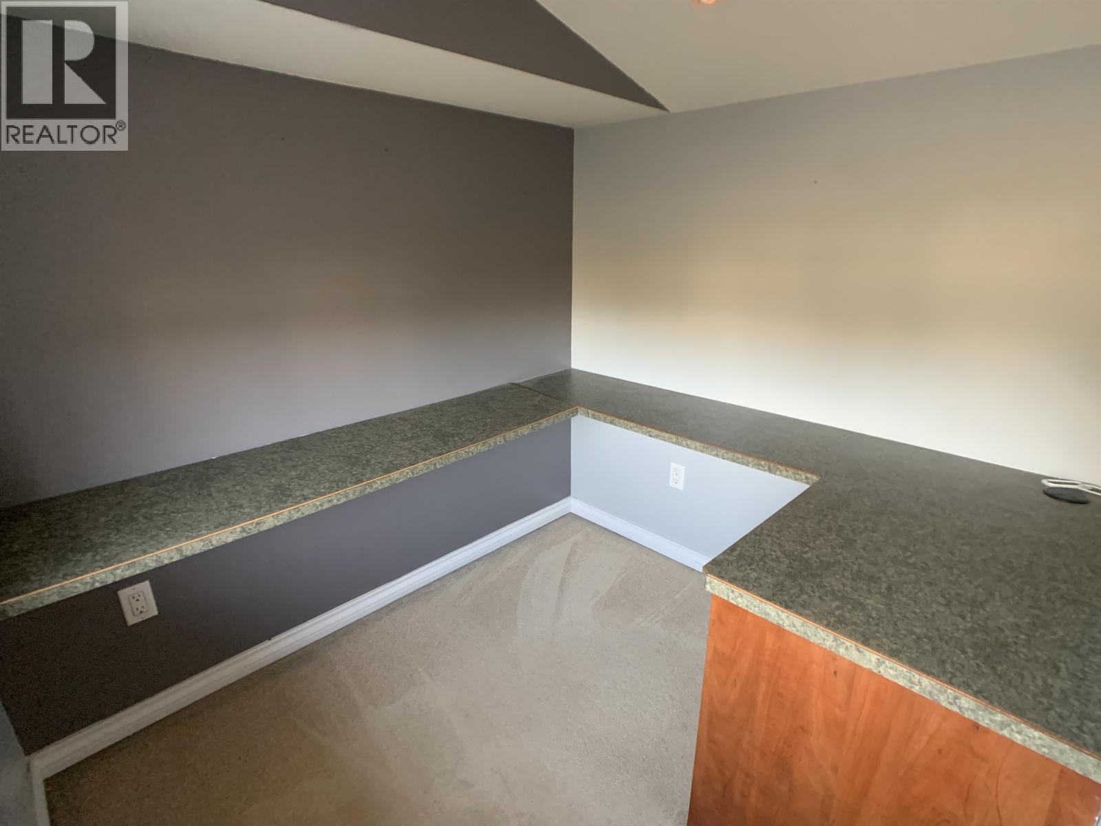 B 4609 Boundary Road, Fort Nelson, BC - Indoor Photo Showing Other Room