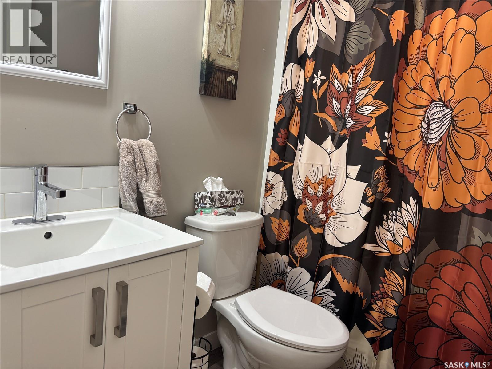 14 Crescent Bay Road, Canwood Rm No. 494, SK - Indoor Photo Showing Bathroom