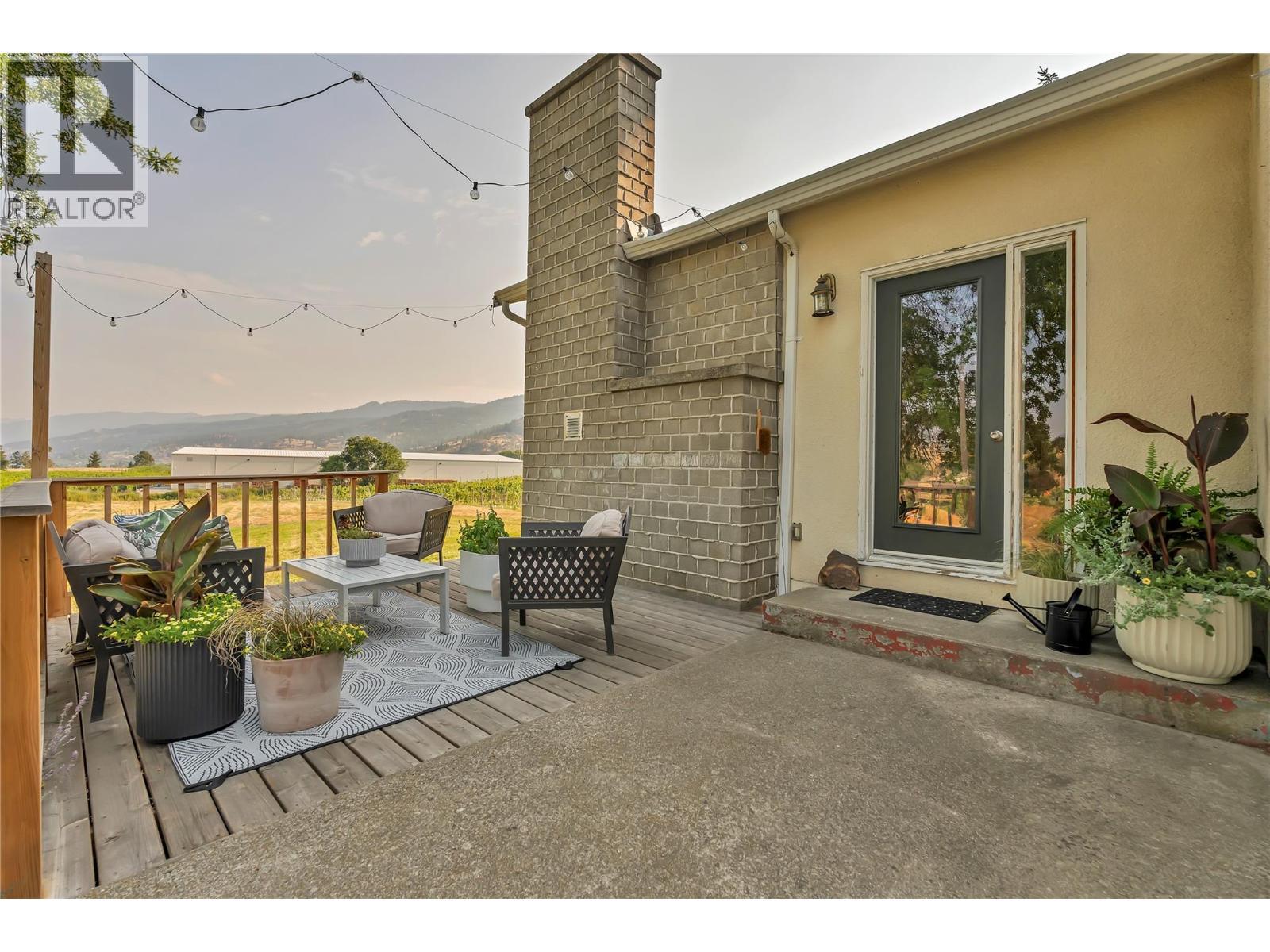 1275 Munson Avenue, Penticton, BC - Outdoor