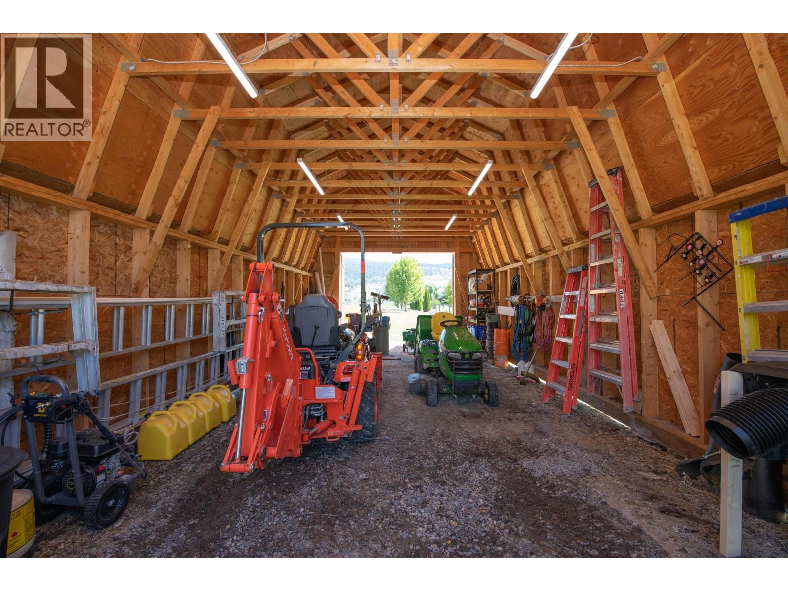 Drive Through Boat house with 100 amp service - 8163 Old Kamloops Road, Vernon, BC - Indoor