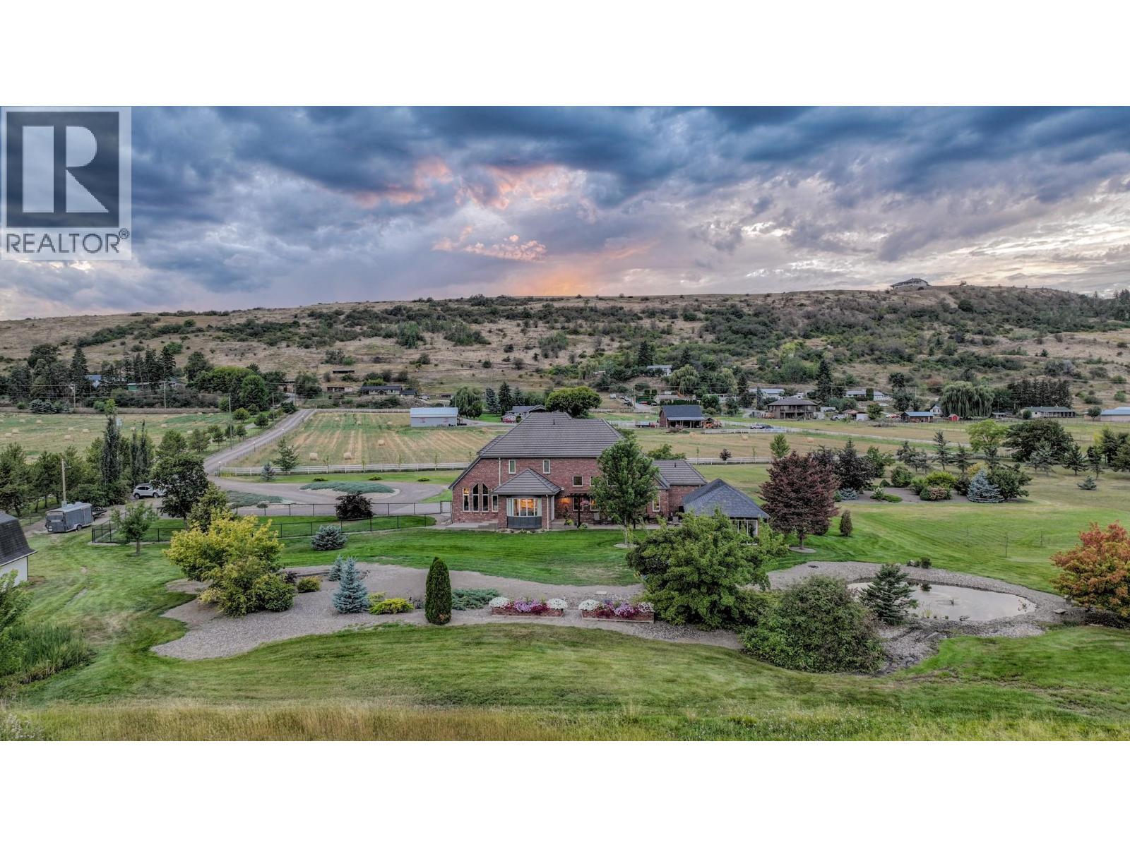 8163 Old Kamloops Road, Vernon, BC - Outdoor With View