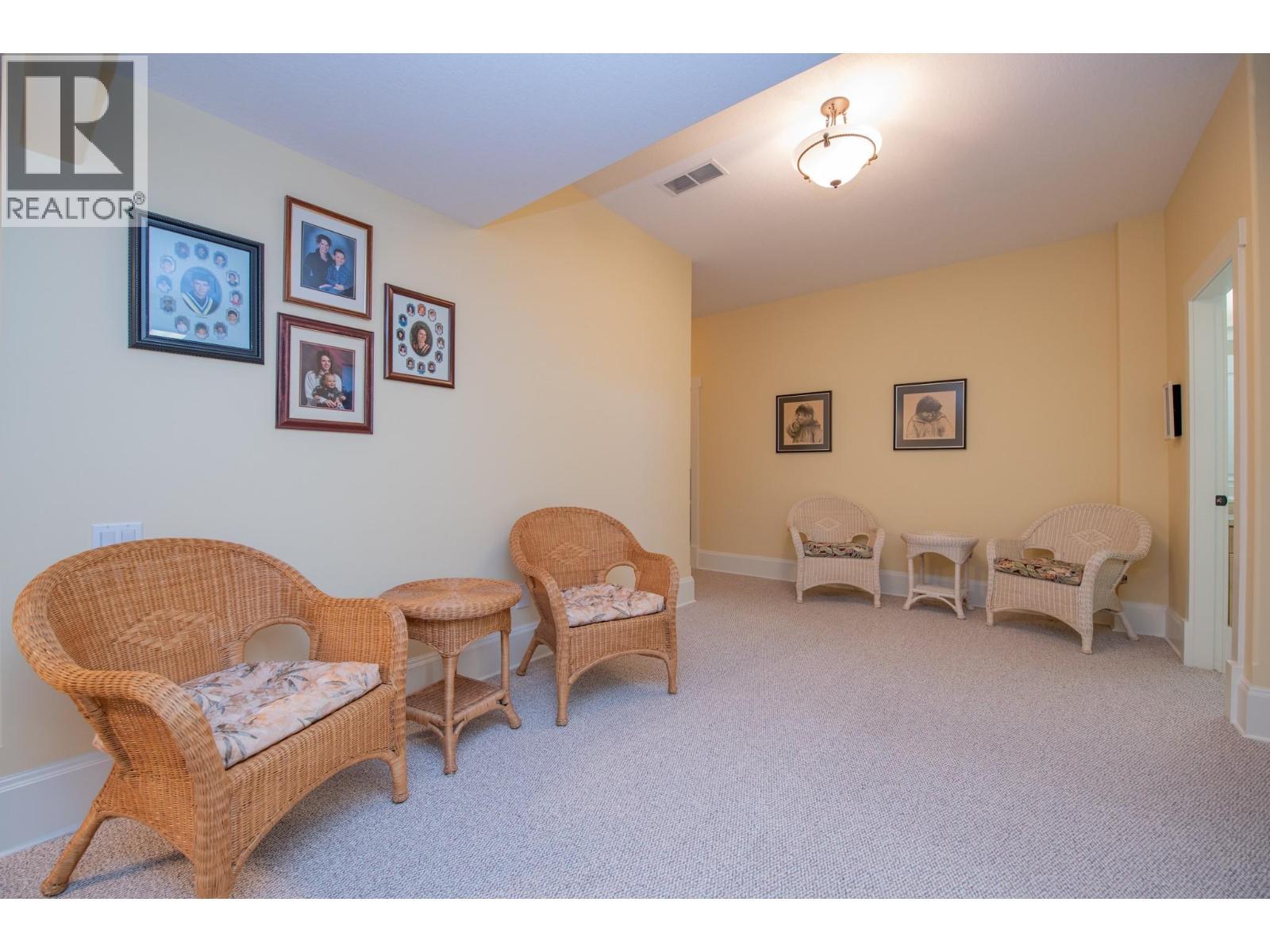 Basement with daylight windows - 8163 Old Kamloops Road, Vernon, BC - Indoor