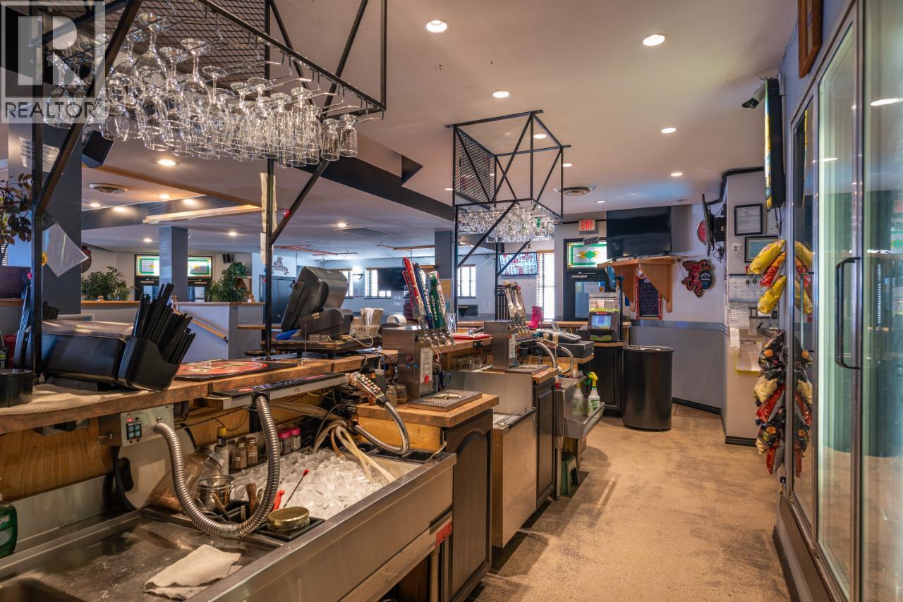 7248 2Nd Street, Grand Forks, BC