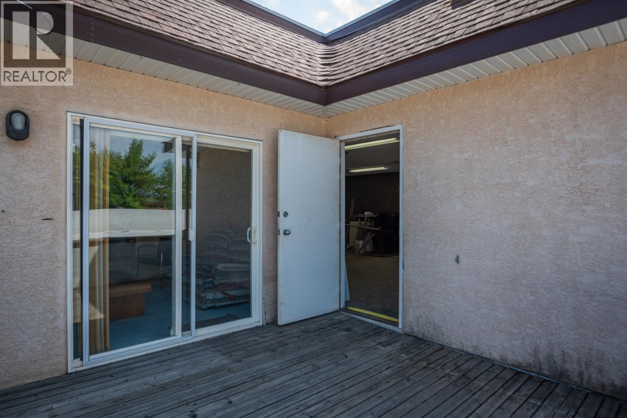 Suite Outdoor Space - 7248 2Nd Street, Grand Forks, BC