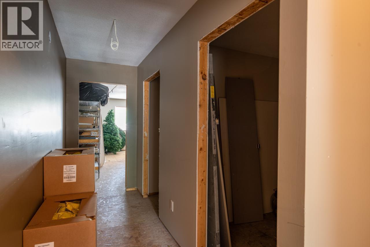 7248 2Nd Street, Grand Forks, BC