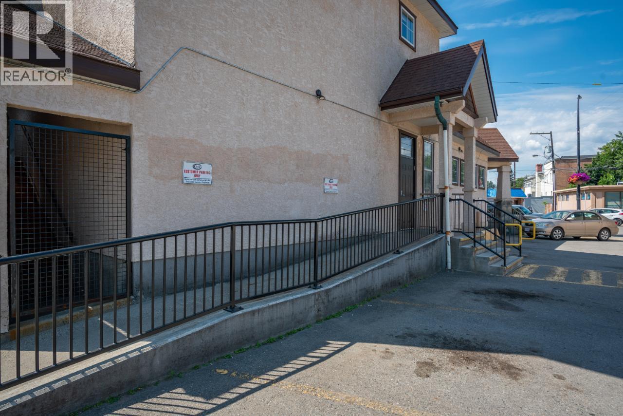 Accessible Entry - 7248 2Nd Street, Grand Forks, BC