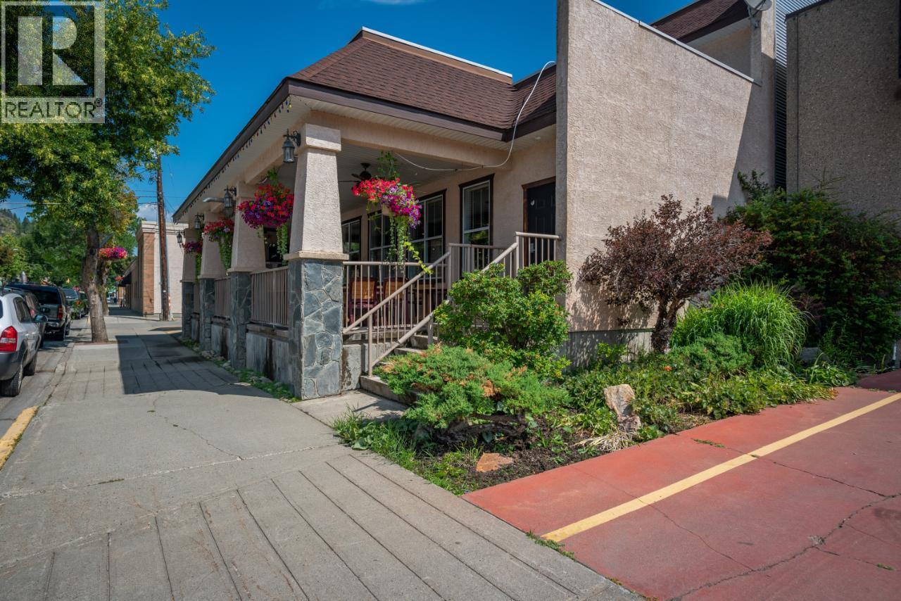 7248 2Nd Street, Grand Forks, BC