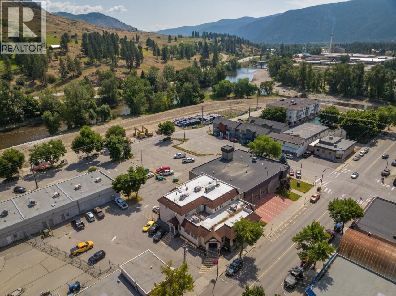 7248 2Nd Street, Grand Forks, BC