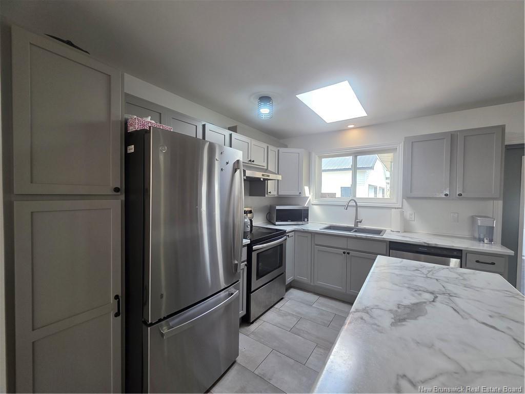 1828 Amirault St, Dieppe, NB