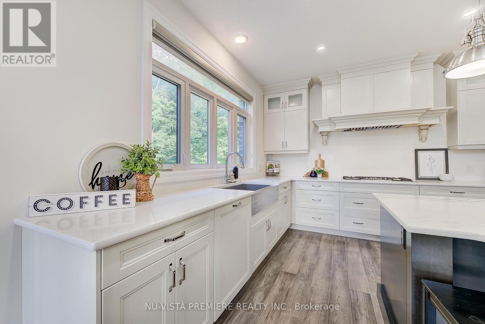 268 Songbird Lane, Middlesex Centre (Ilderton), ON - Indoor Photo Showing Kitchen