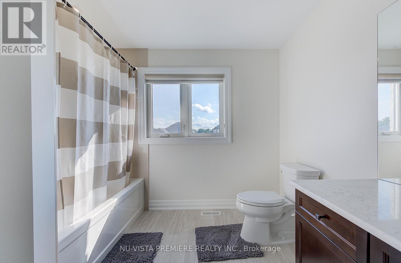 268 Songbird Lane, Middlesex Centre (Ilderton), ON - Indoor Photo Showing Bathroom