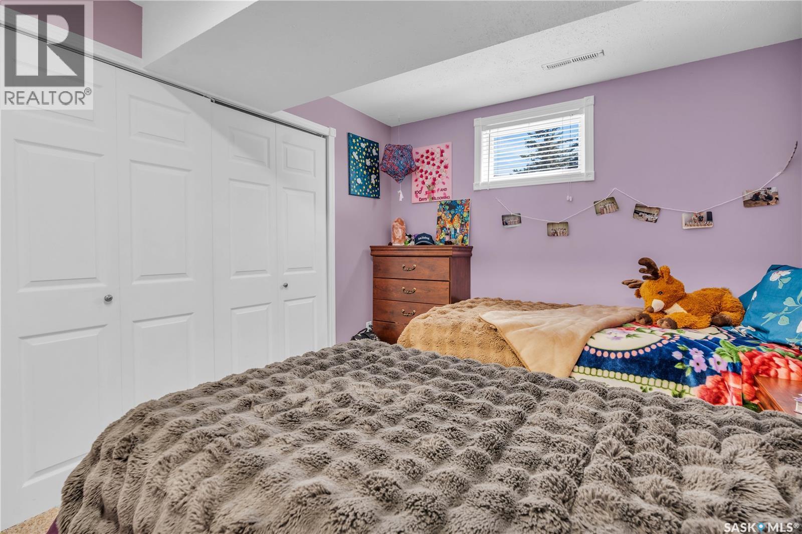 103 1St Street, Limerick, SK - Indoor Photo Showing Bedroom