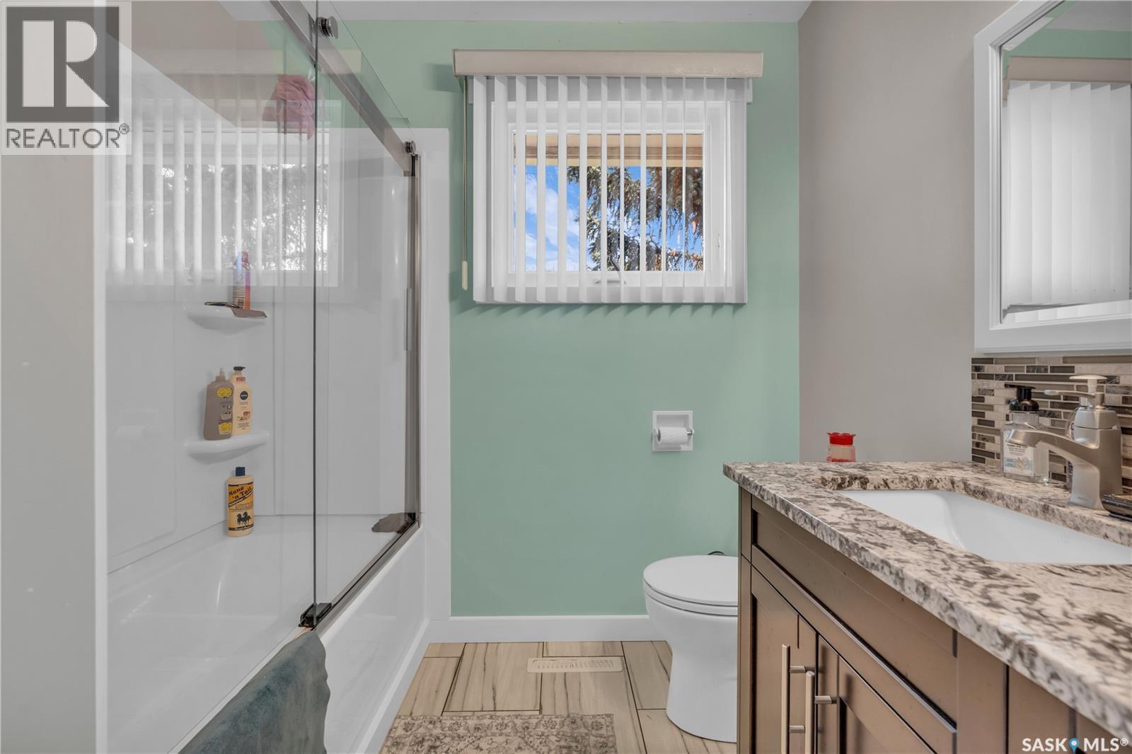 103 1St Street, Limerick, SK - Indoor Photo Showing Bathroom