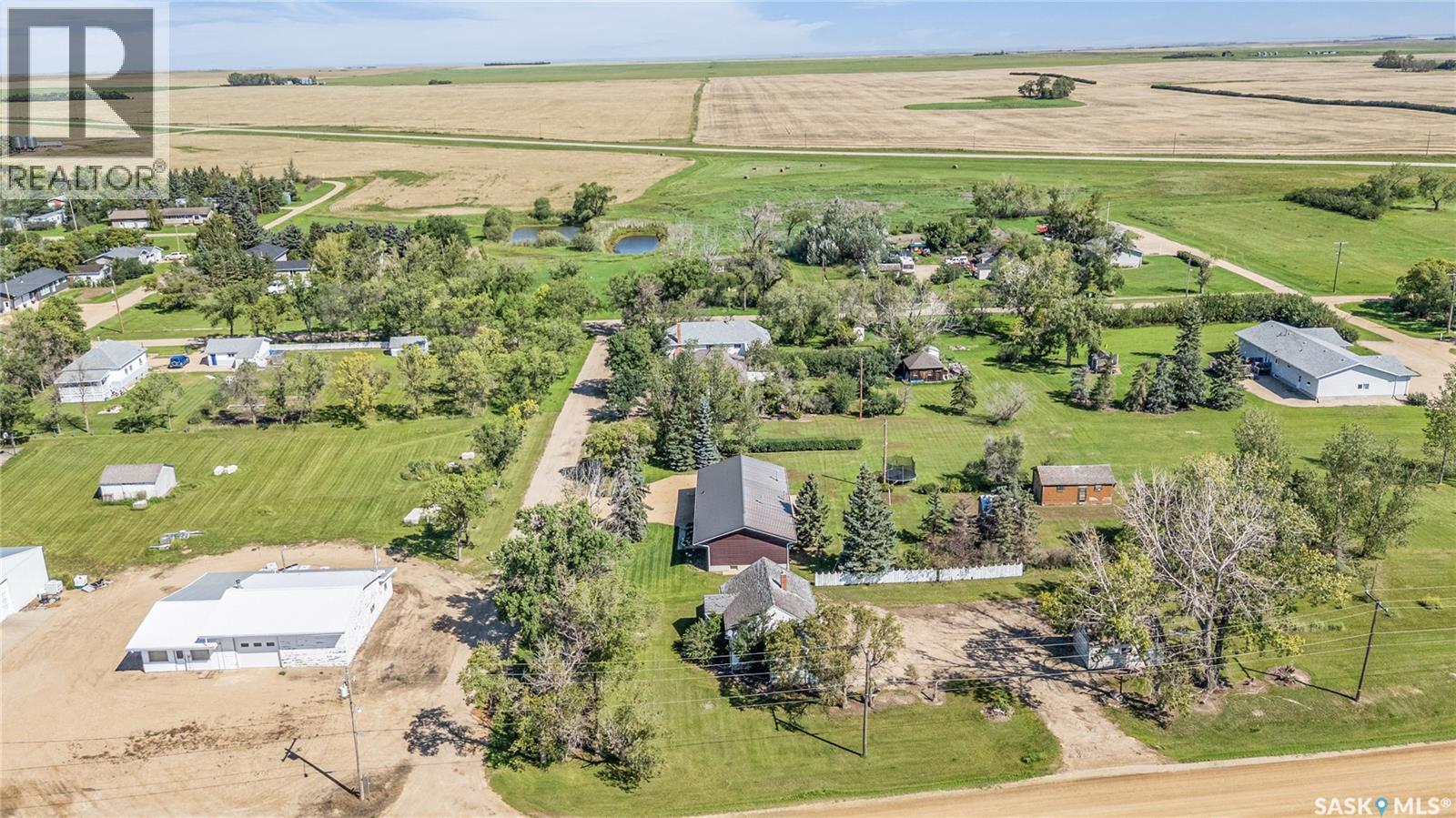 103 1St Street, Limerick, SK - Outdoor With View
