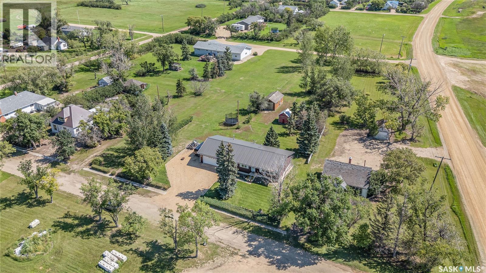 103 1St Street, Limerick, SK - Outdoor With View