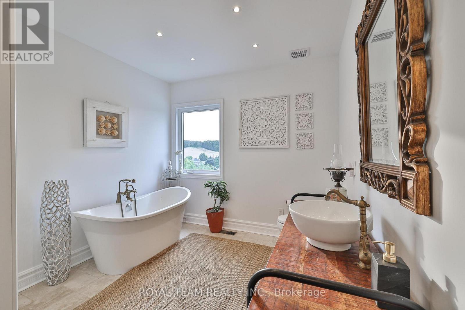 388303 Sideroad 20 Side Road, Mono, ON - Indoor Photo Showing Bathroom