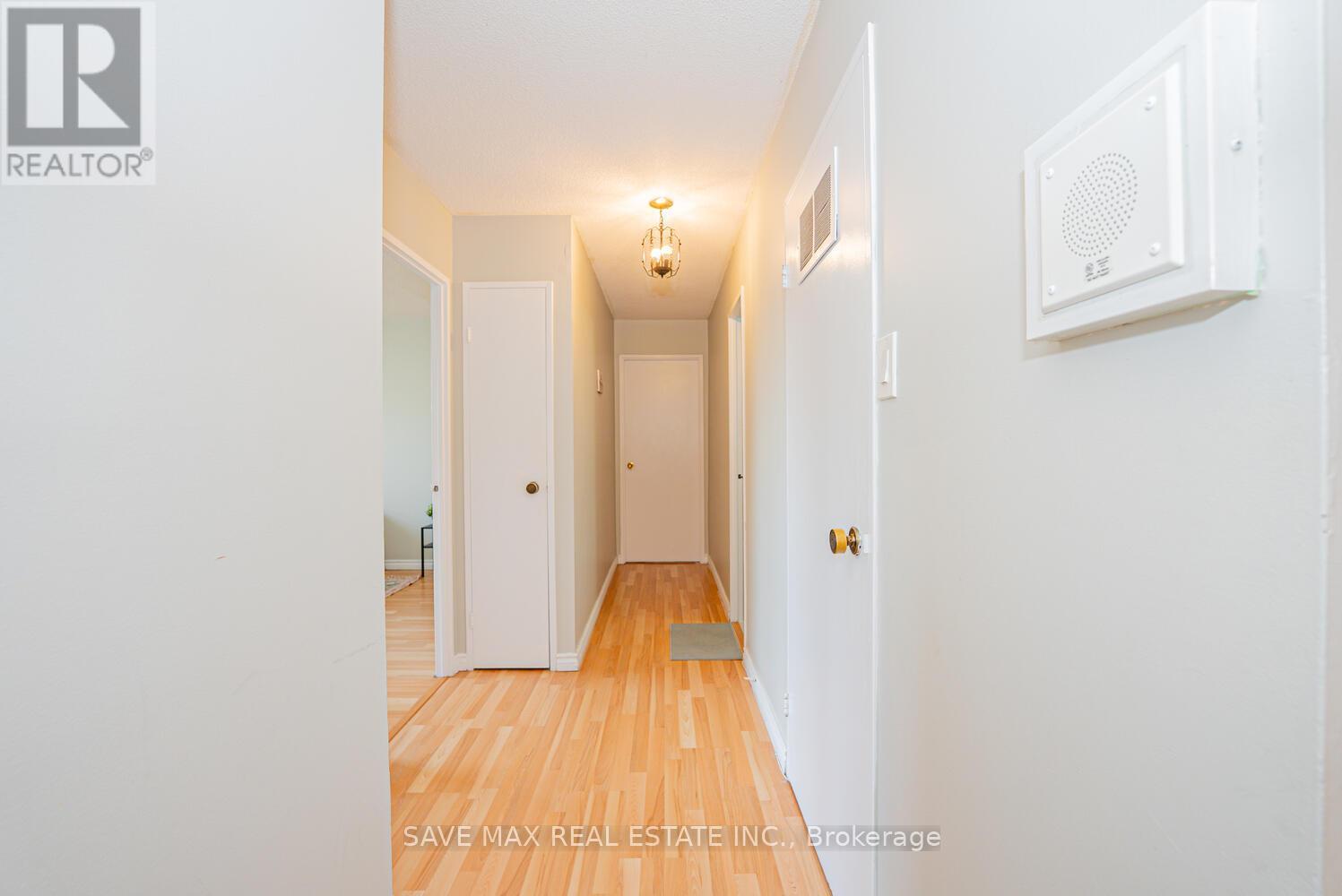 304 - 18 Knightsbridge Road, Brampton, ON - Indoor Photo Showing Other Room