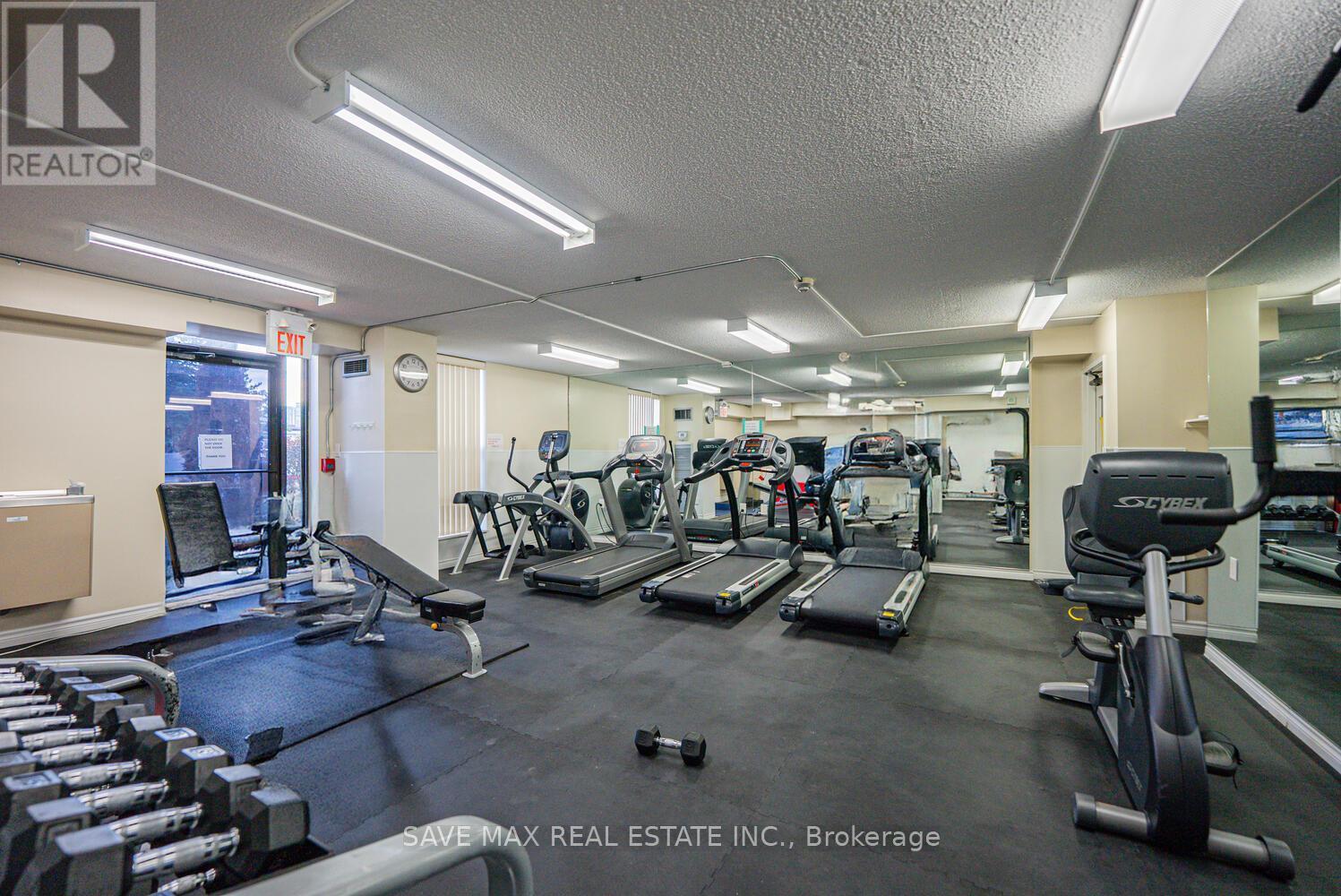 304 - 18 Knightsbridge Road, Brampton, ON - Indoor Photo Showing Gym Room